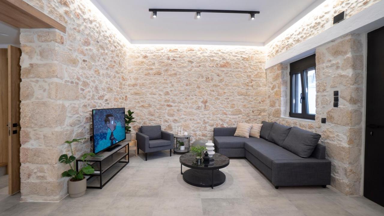 Flor28 Stone House Apartment Heraklion  ภายนอก รูปภาพ